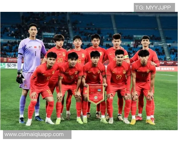 国足冬训可与U22国足同步进行提升整体训练效果 国足冬训可与U22国足同步进行提升整体训练效果