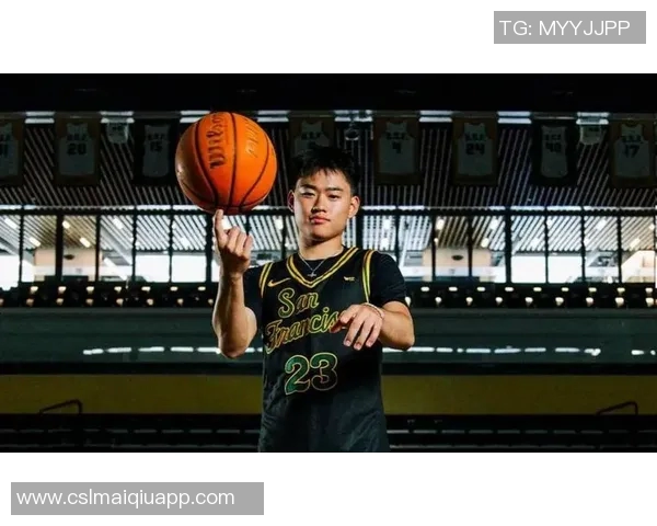 媒体人点评林葳首秀表现不佳或因紧张只需专注于正确的方向即可 媒体人点评林葳首秀表现不佳或因紧张只需专注于正确的方向即可