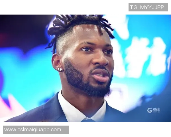 新赛季三外援齐聚基地ErikThomas加入合训提升球队实力 新赛季三外援齐聚基地ErikThomas加入合训提升球队实力